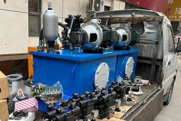 蓄能器里面的液壓油有哪些污染與危害？圖2