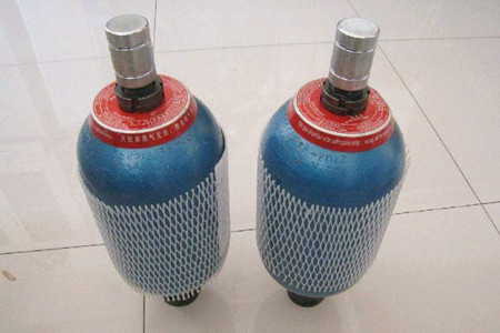 廠家生產活塞式蓄能器時需注意哪些？